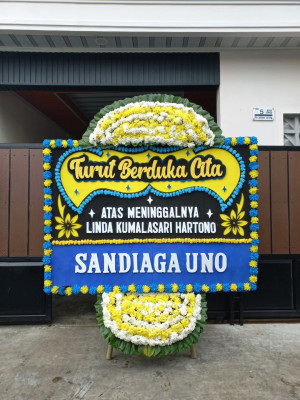 Papan Bunga Duka di Jurangombo Selatan