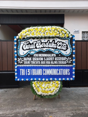 Papan Bunga Duka di Jurangombo Selatan